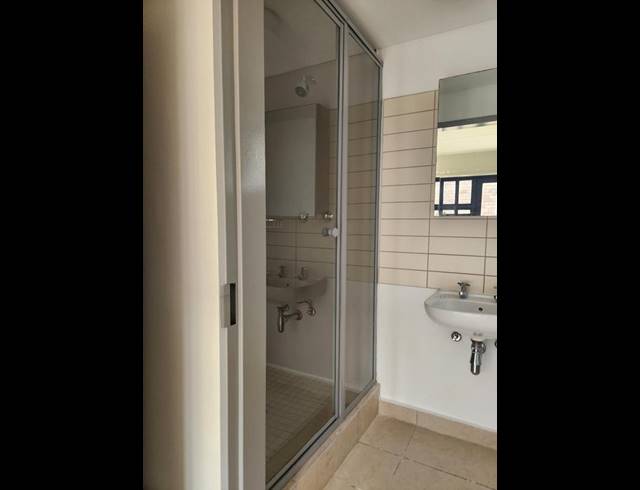 1 BEDROOM PROPERTY TO RENT IN DIEP RIVER